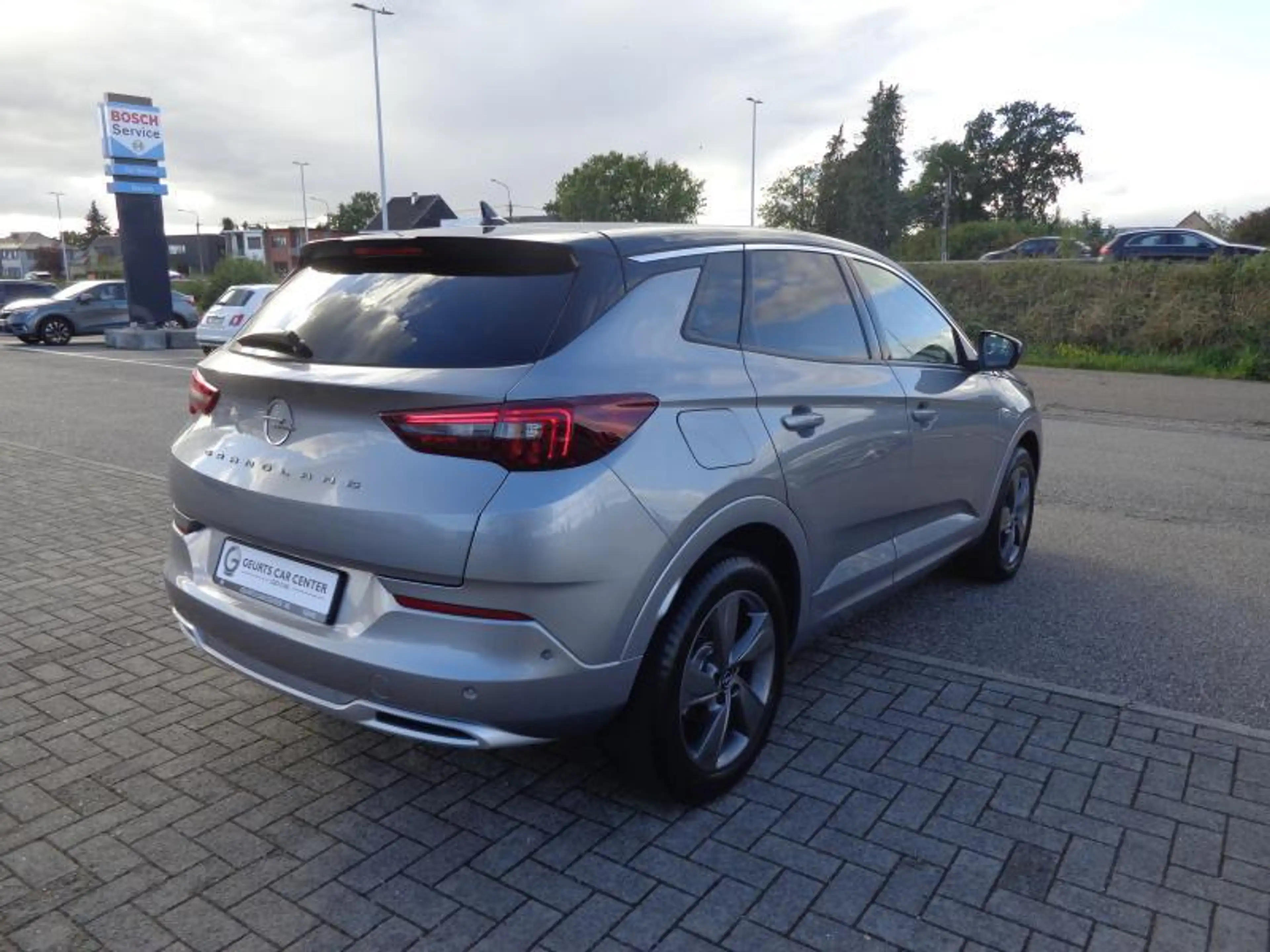 Opel Grandland X Innovation — photo 6