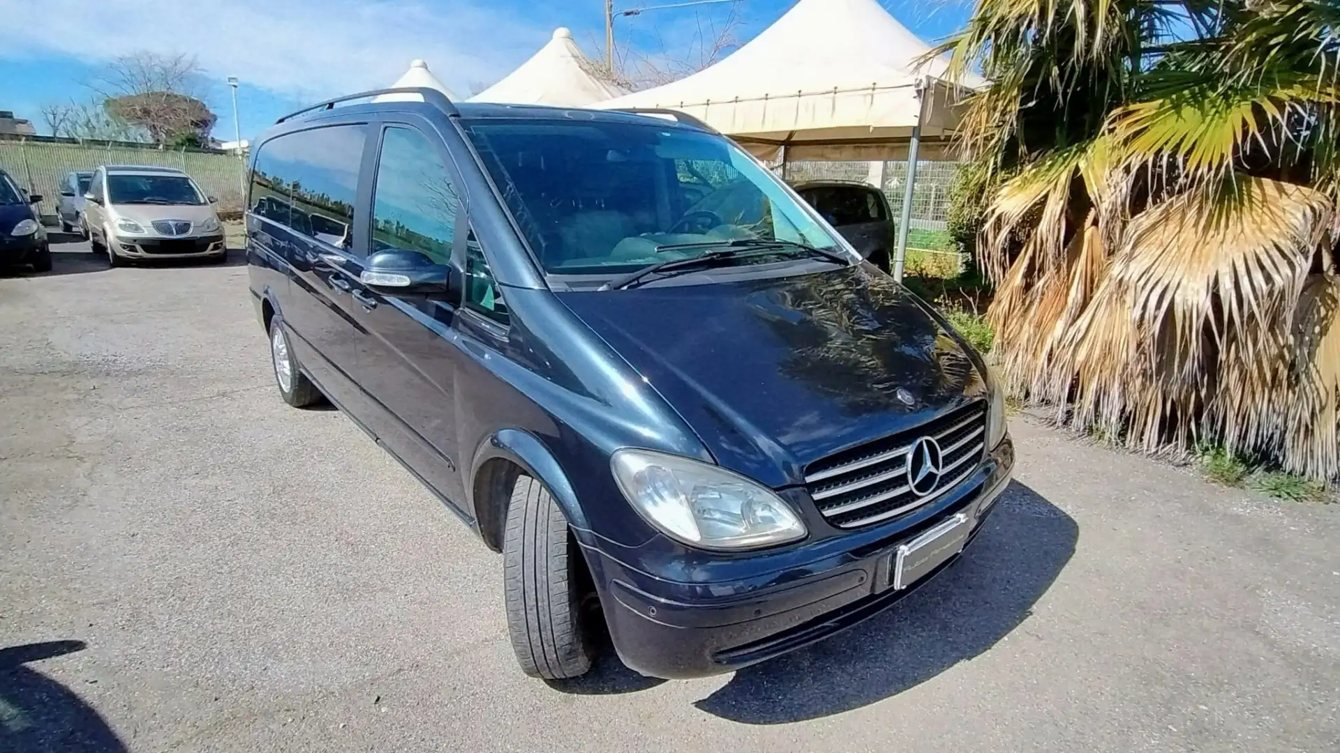 Mercedes-Benz Viano 2.2 CDI 8 POSTI Bleu - 2