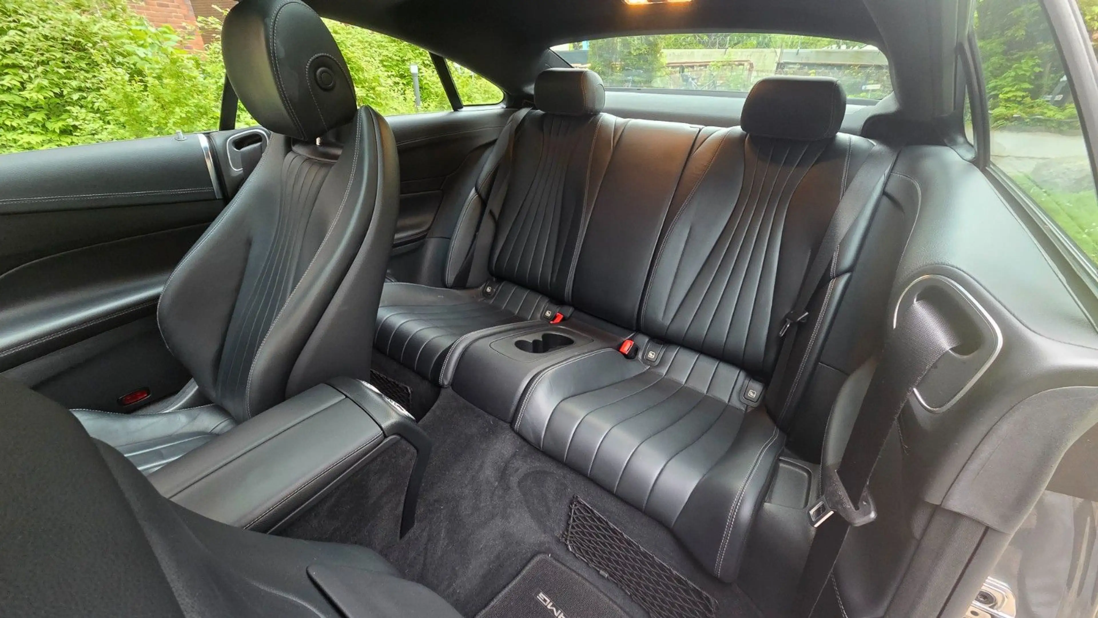 Mercedes-Benz E 450 E Coupe 4Matic*AMG*NIGHT*PANO*DISTRO*360° — photo 10