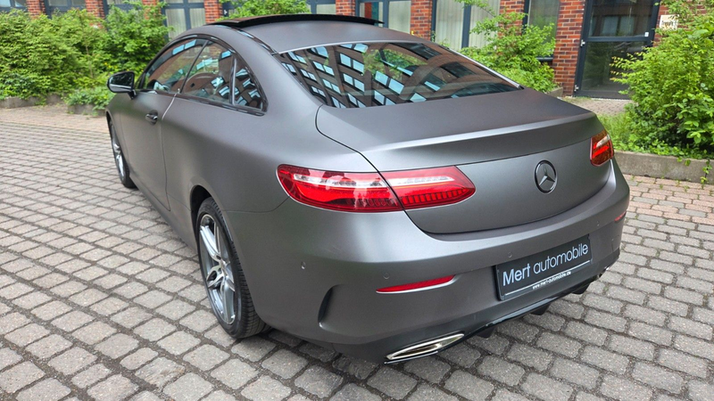 Mercedes-Benz E 450 E Coupe 4Matic*AMG*NIGHT*PANO*DISTRO*360° — photo 4
