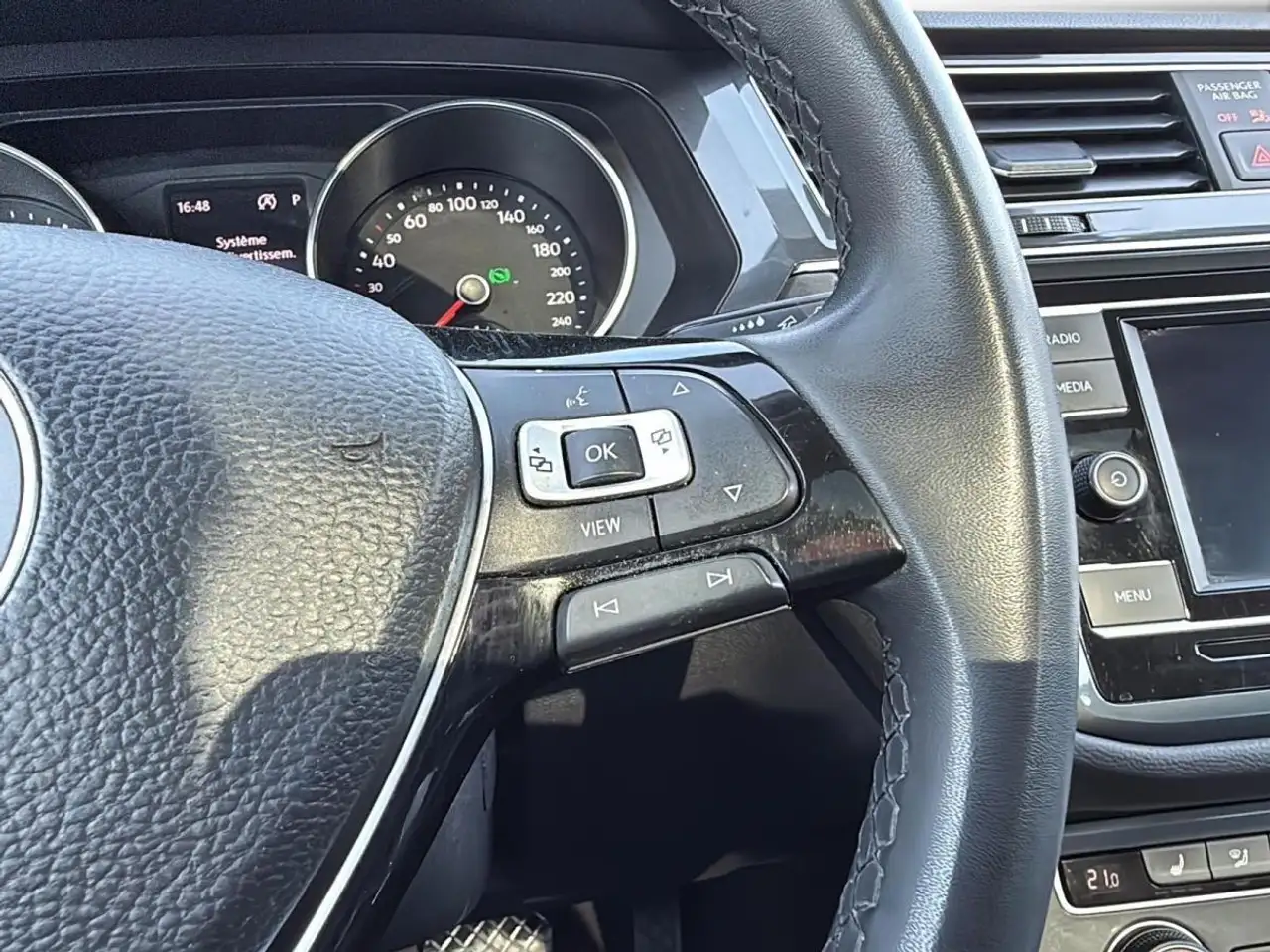 Volkswagen Tiguan снимка Volkswagen Tiguan