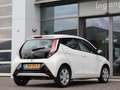 Toyota Aygo 1.0 69 pk VVT-i x-play | Airco | Bluetooth | Led d Wit - thumbnail 9