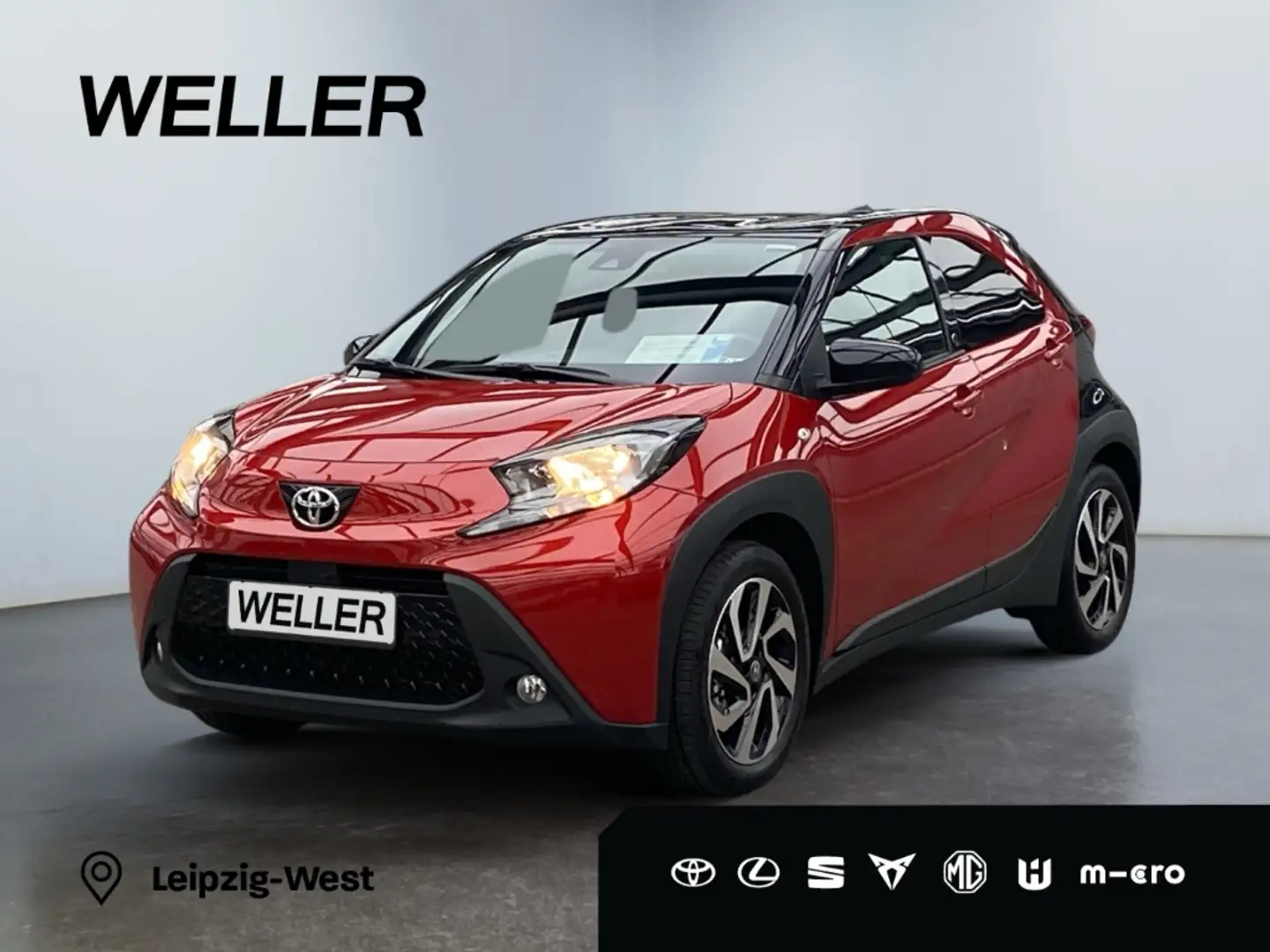 Toyota Aygo X Team D *ACC*Kamera*CarPlay*SHZ*Bi-Tone* Червоний - 2