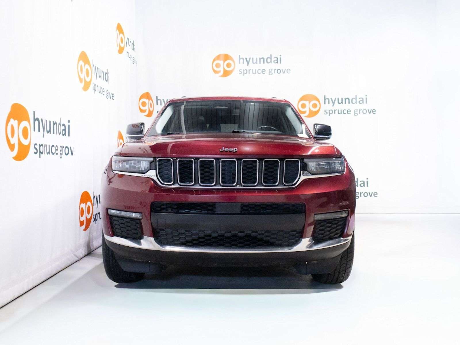 2021 Jeep Grand Cherokee Limited: 4X4, Panoramic Moonroof, Heating/Cooling — снимка 1