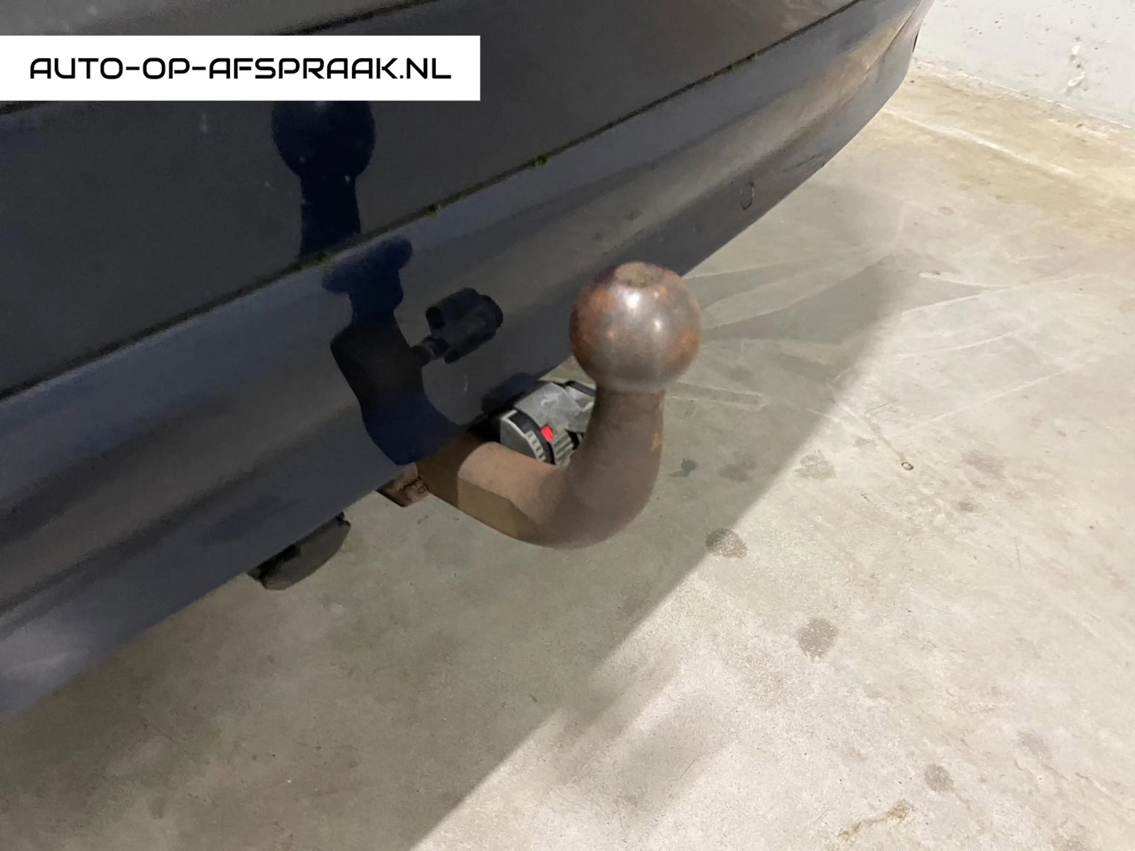 Volvo V70 1.6 T4 Pano Trekhaak Leer Navi Memory — photo 9