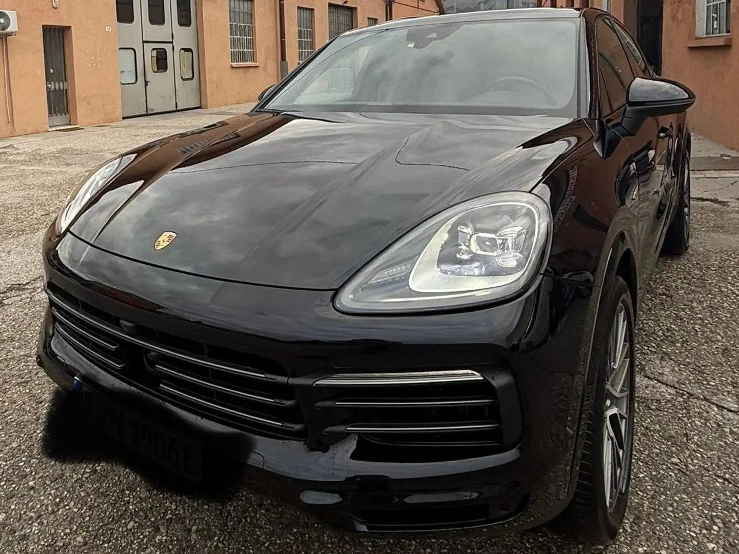 Porsche Cayenne Cayenne Coupe 3.0 e-hybrid Platinum Edition Nero - 1