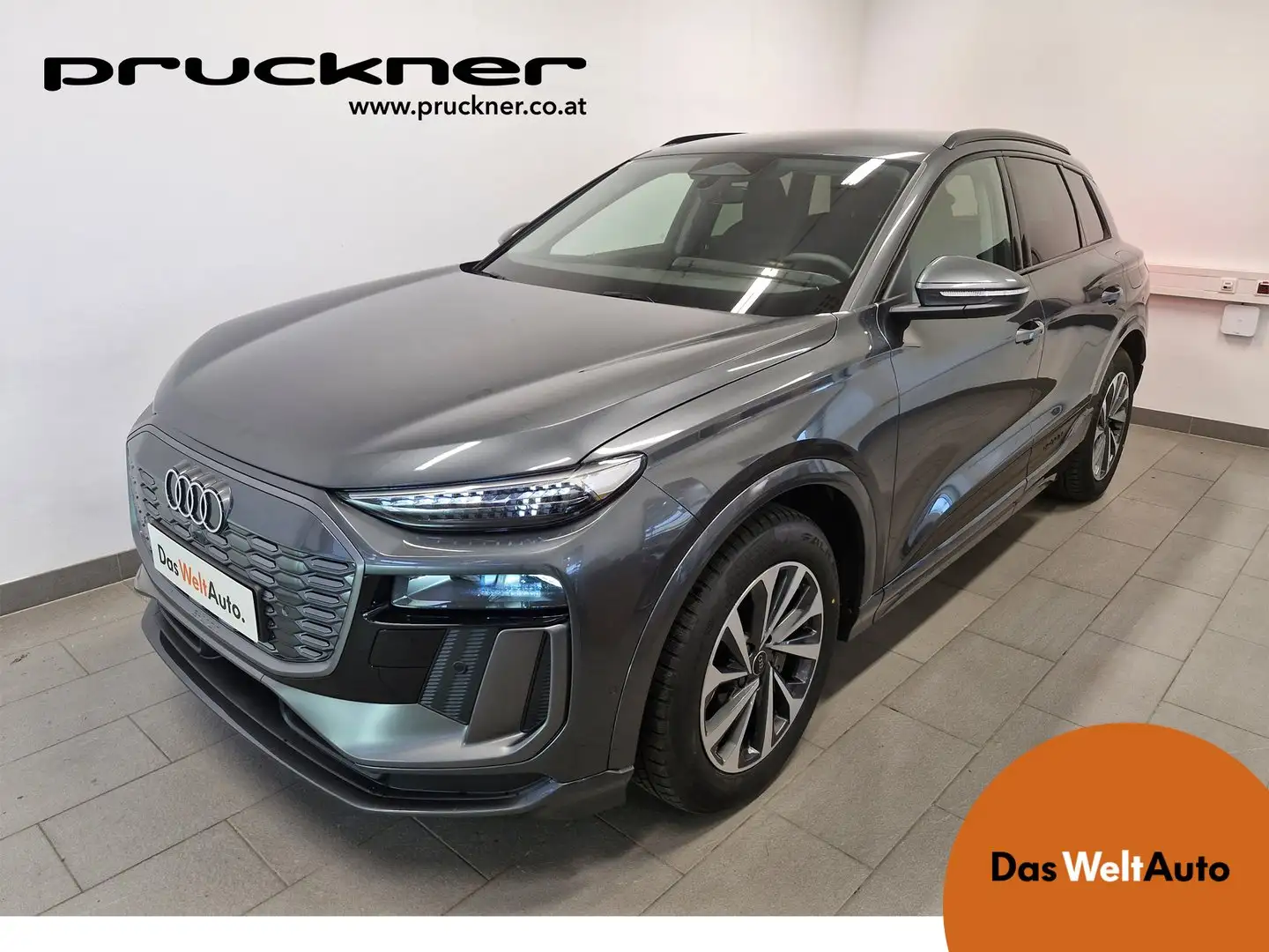 Audi Q6 e-tron e-tron quattro Серый - 1