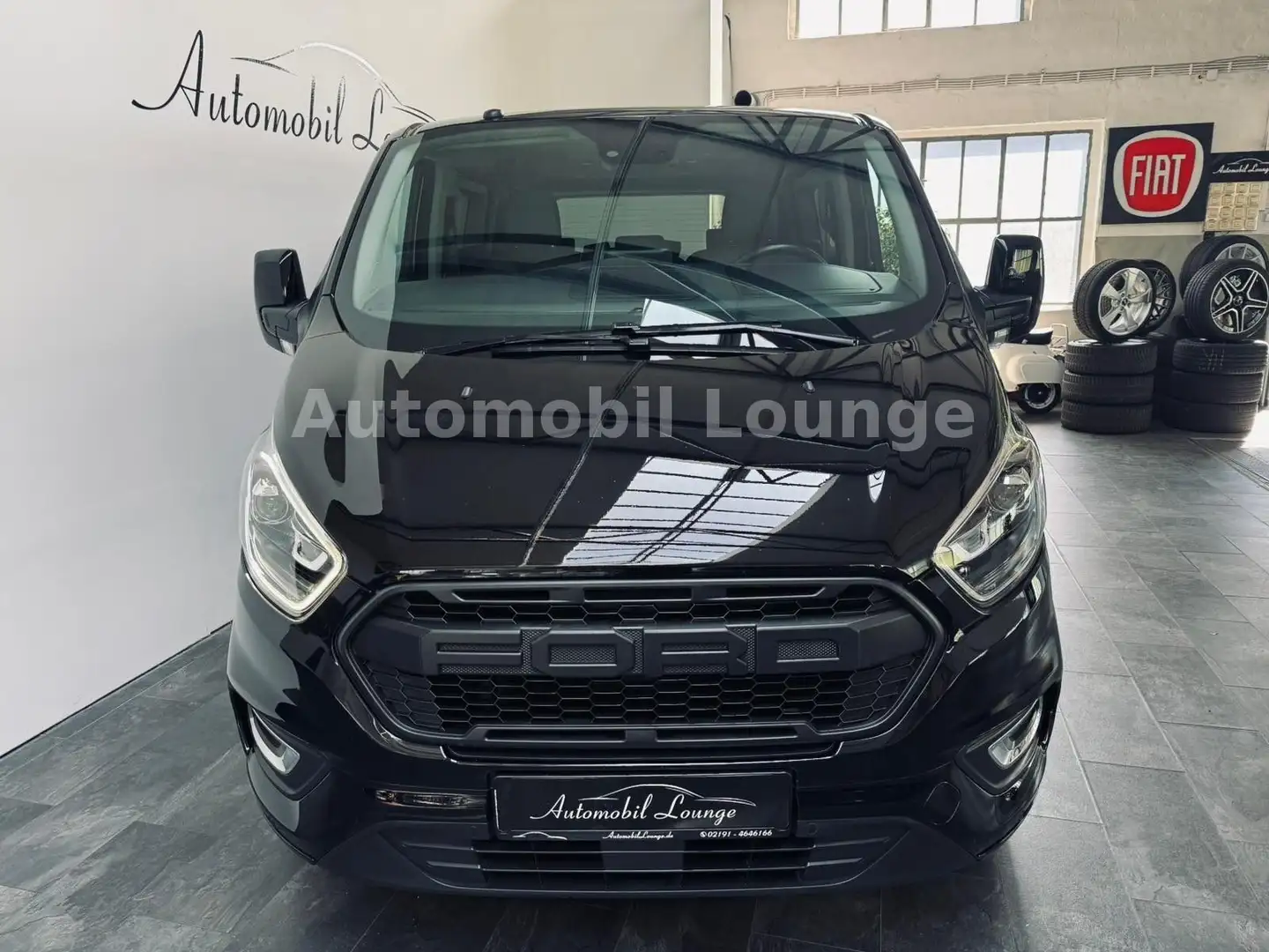 Ford Tourneo Custom Ford Tourneo Custom L1 Titanium / AHK / NAVI Noir - 2