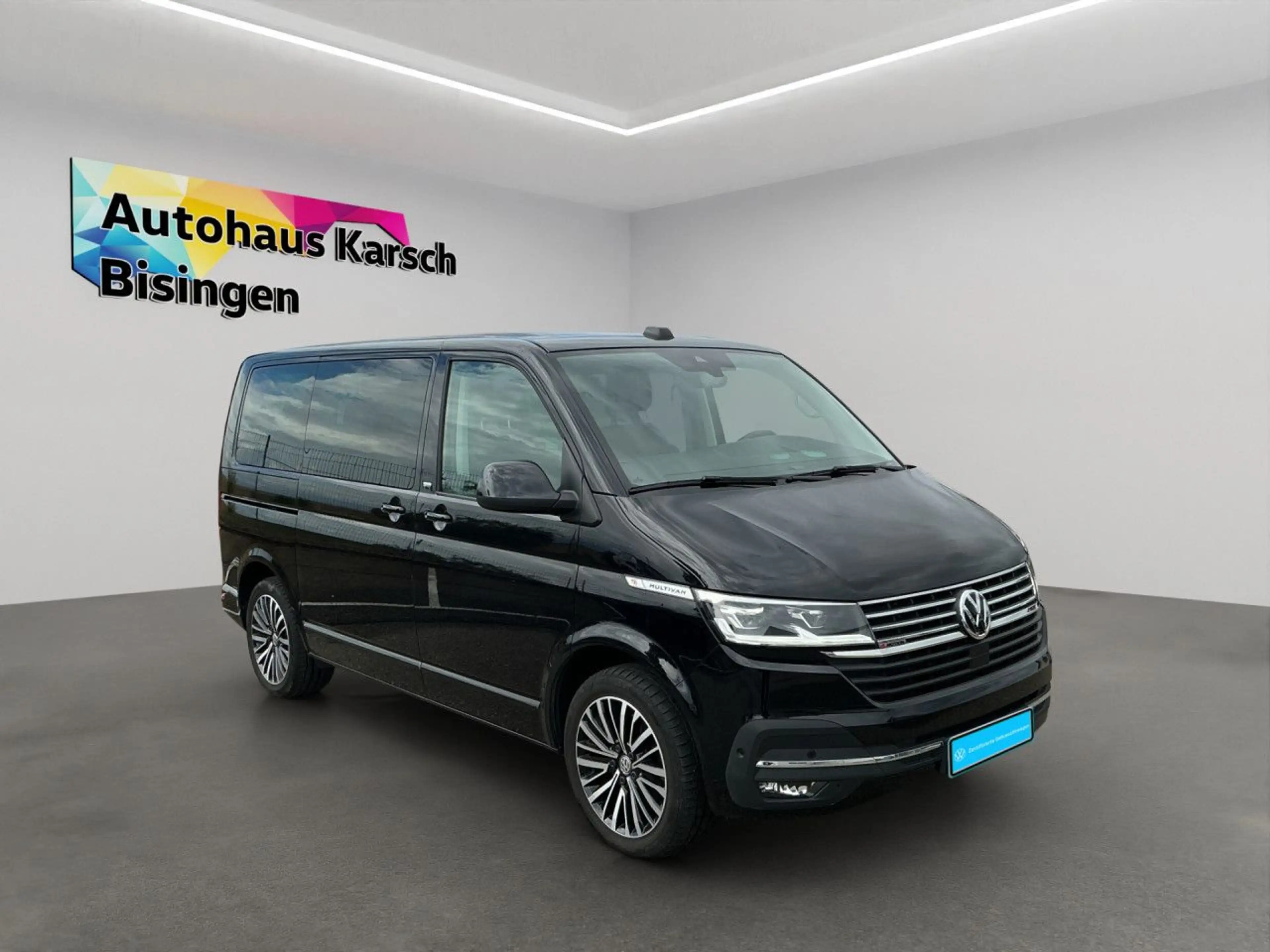 Volkswagen T6.1 Multivan 2.0 TDI DSG 4Motion Generation Six — photo 9