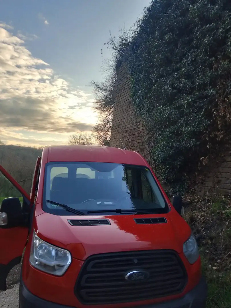 Ford Transit - 1
