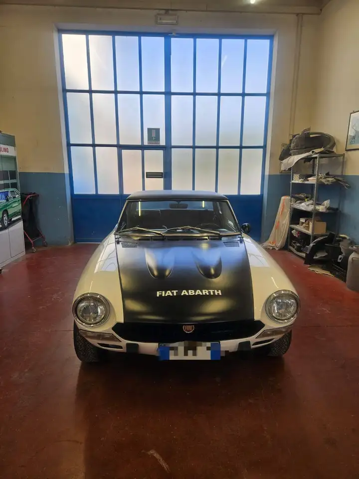 Fiat 124 Spider Rally, foto 2