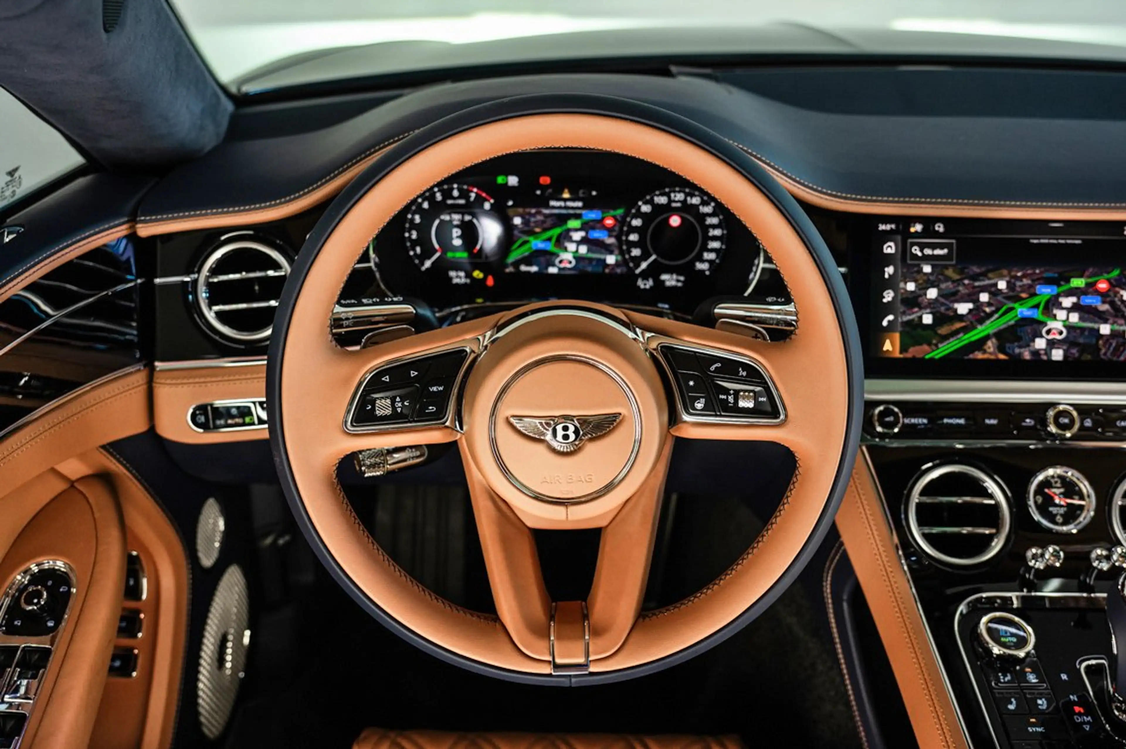 Bentley Continental GT Continental GT Azure V8 Hybrid — photo 9