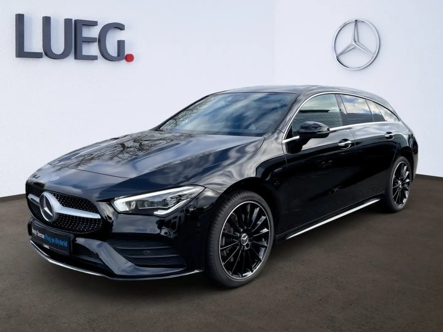 Mercedes-Benz CLA 250 e SB AMG+INFOTAINMENT+HUD+PANODACH+SOUND Schwarz - 2