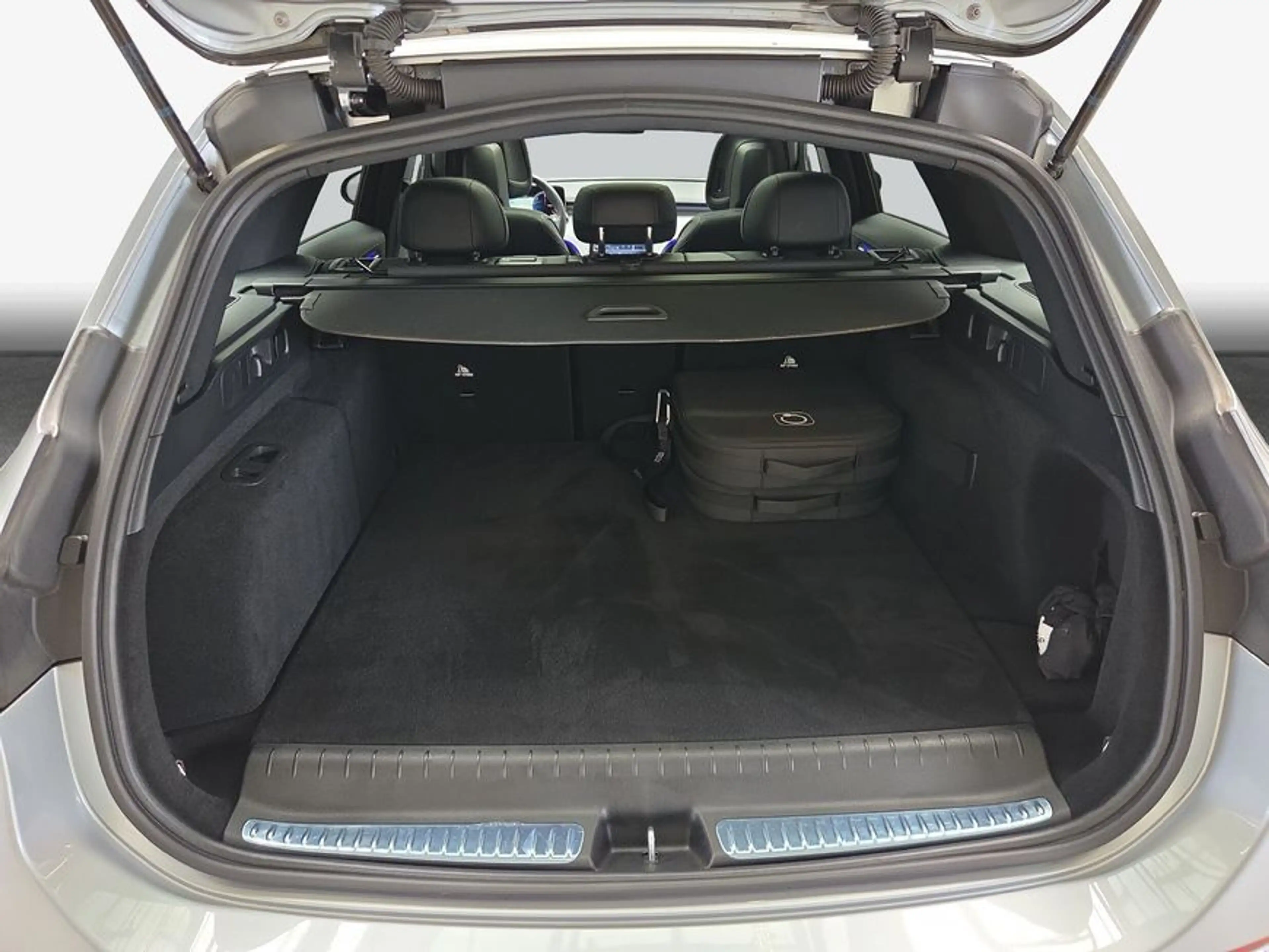Mercedes-Benz C 300 C-Klasse — photo 8