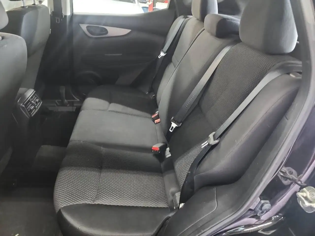 Nissan Qashqai снимка Nissan Qashqai