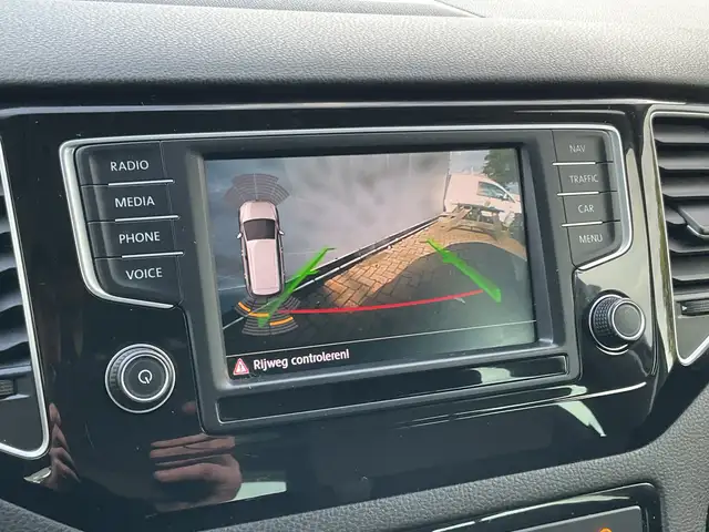 Volkswagen Golf Sportsvan view 10