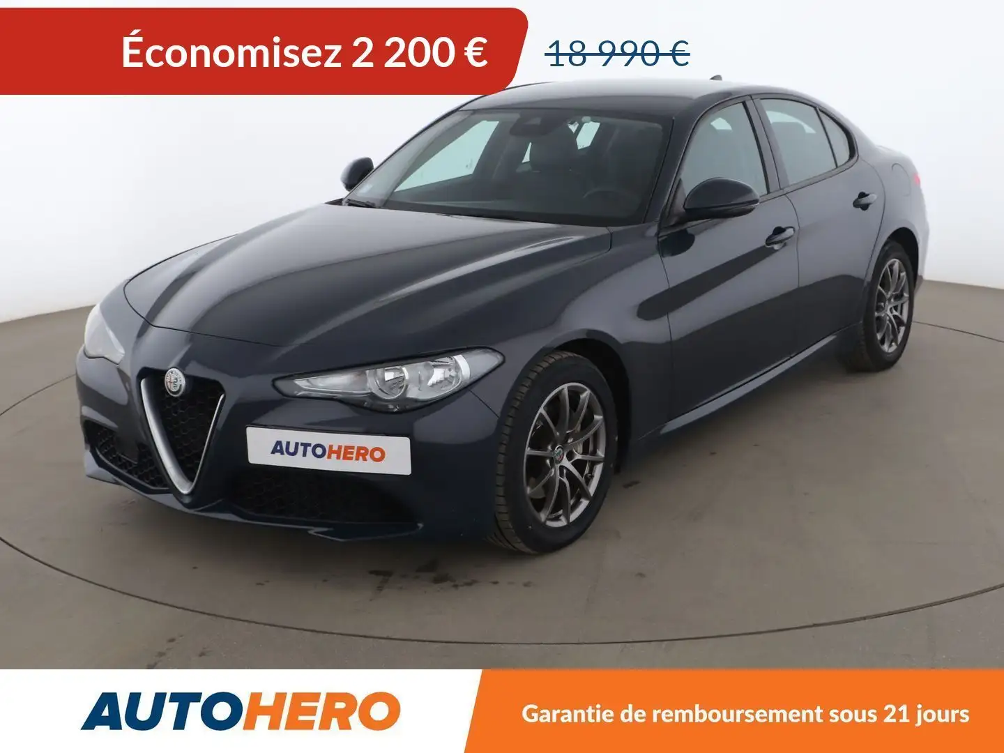 Alfa Romeo Giulia 2.2 Super AT8 Bleu - 1