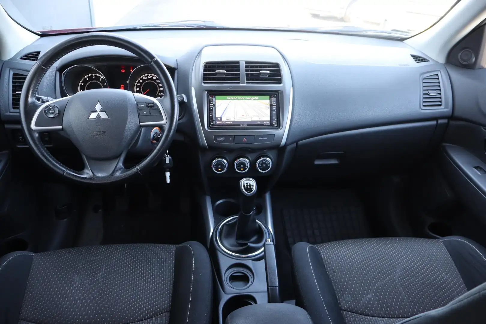 Mitsubishi ASX 1.6 Cleartec Invite Navigatie, Trekhaak, Elektrisc Červená - 2