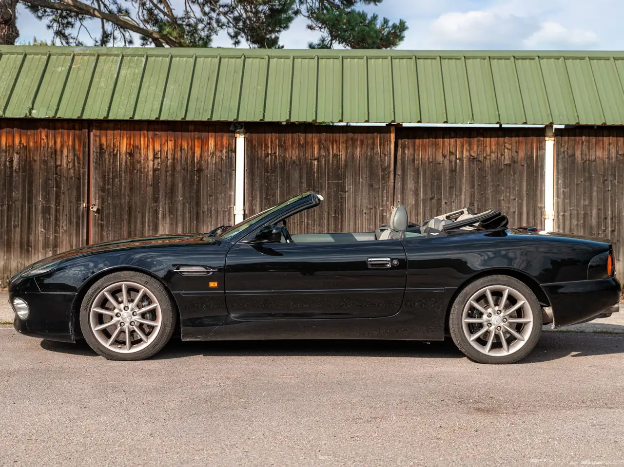 Aston Martin DB7 Volante Vantage V12, foto 7
