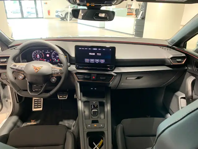 Cupra Leon view 10