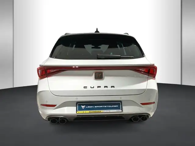 Cupra Leon view 3