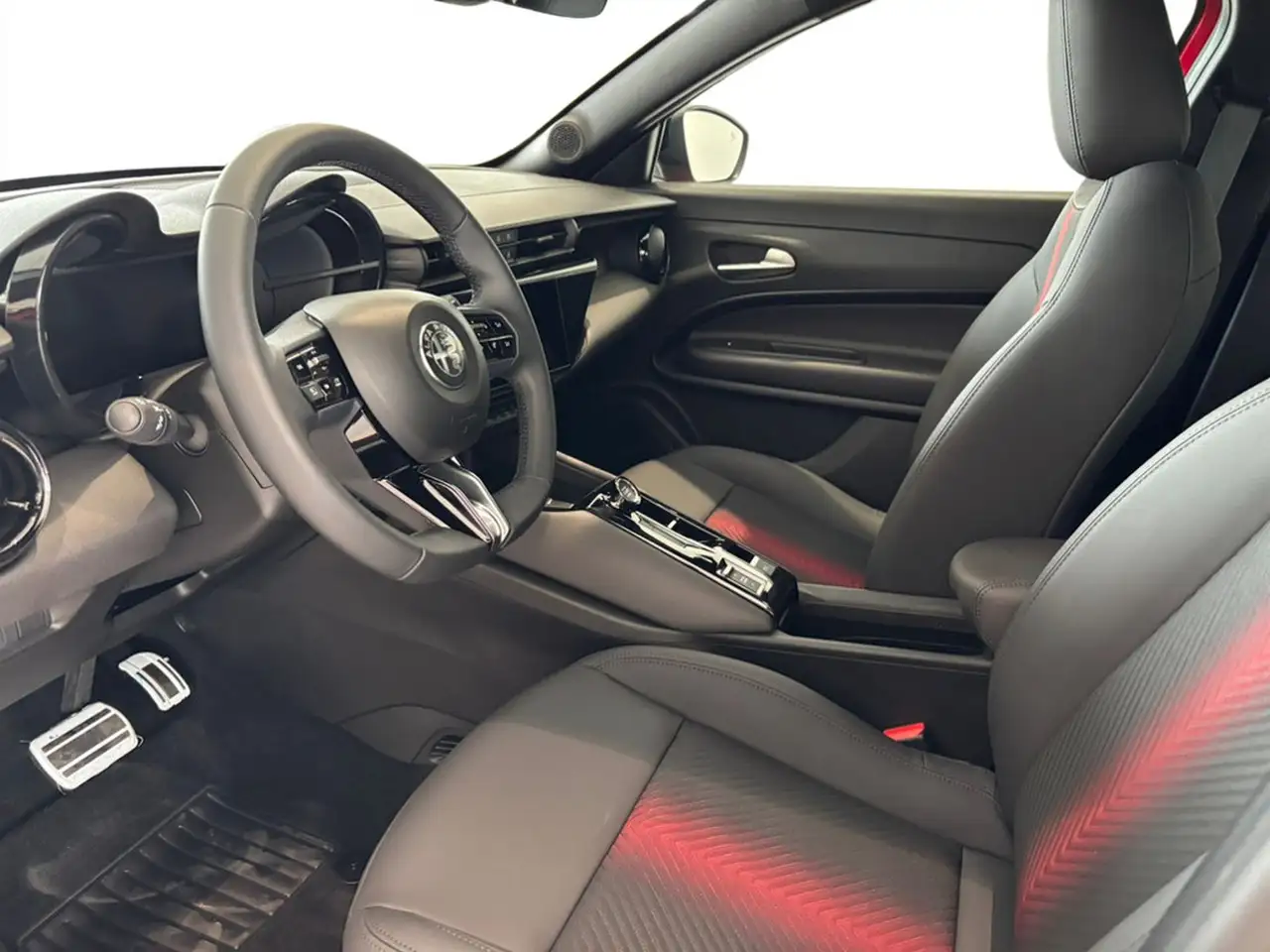 Alfa Romeo Junior 2026