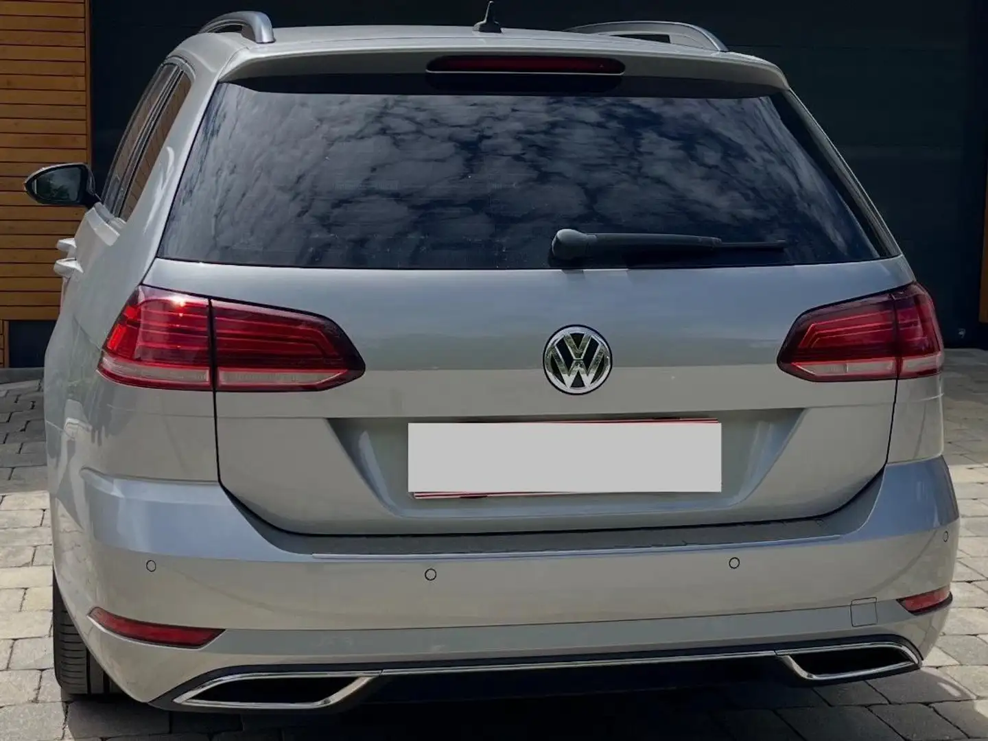 Volkswagen Golf Variant Golf Variant Comfortline 1,6 TDI DSG Comfortline, LED, Navi, Massagesitze,...(Service und Bremsen NEU!!) Silber - 2