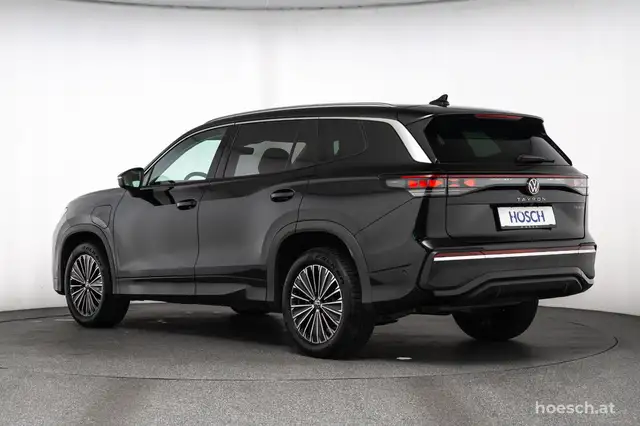 Volkswagen Tayron view 4