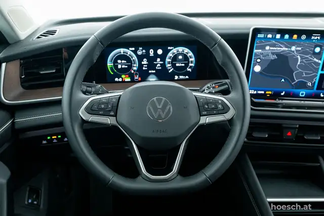 Volkswagen Tayron view 6