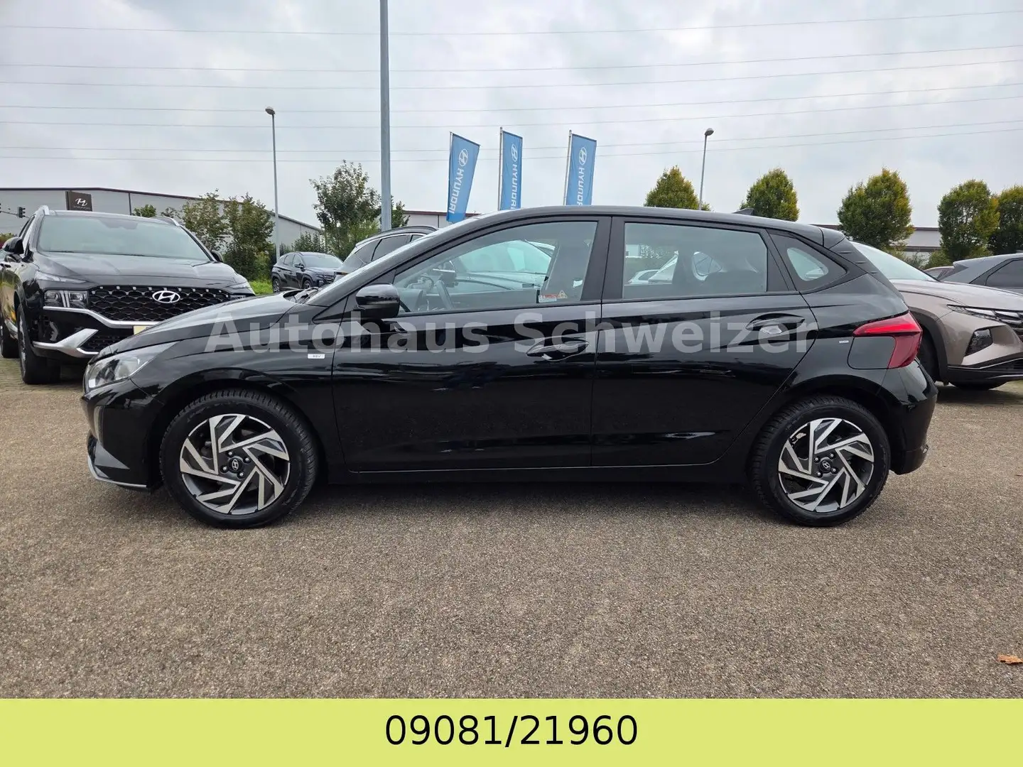 Hyundai i20 Trend Mild-Hybrid Schwarz - 2