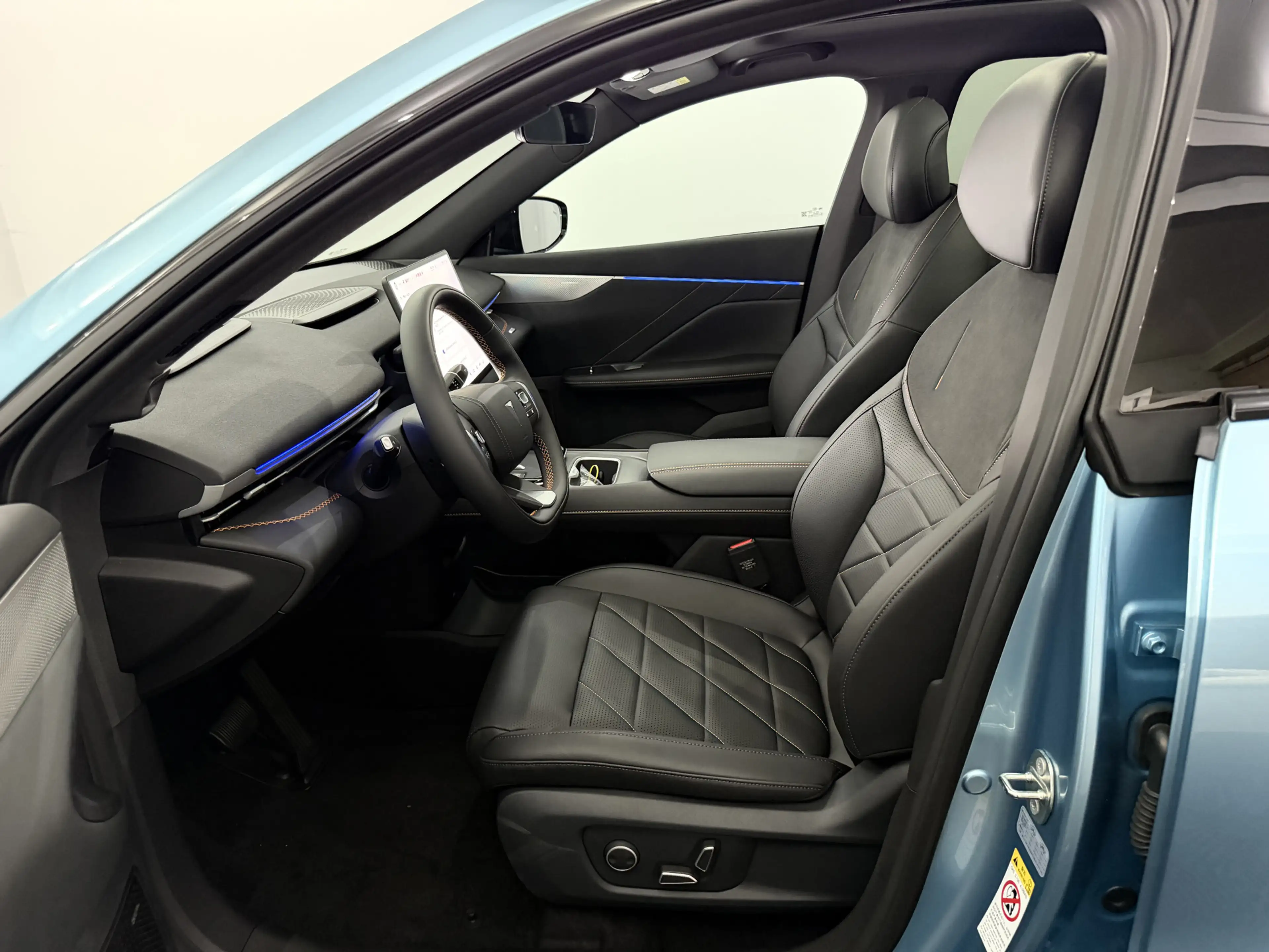 Changan Deepal S05 Max 68.8 kWh 486KM actieradius, Panoramadak, 360 C — photo 7