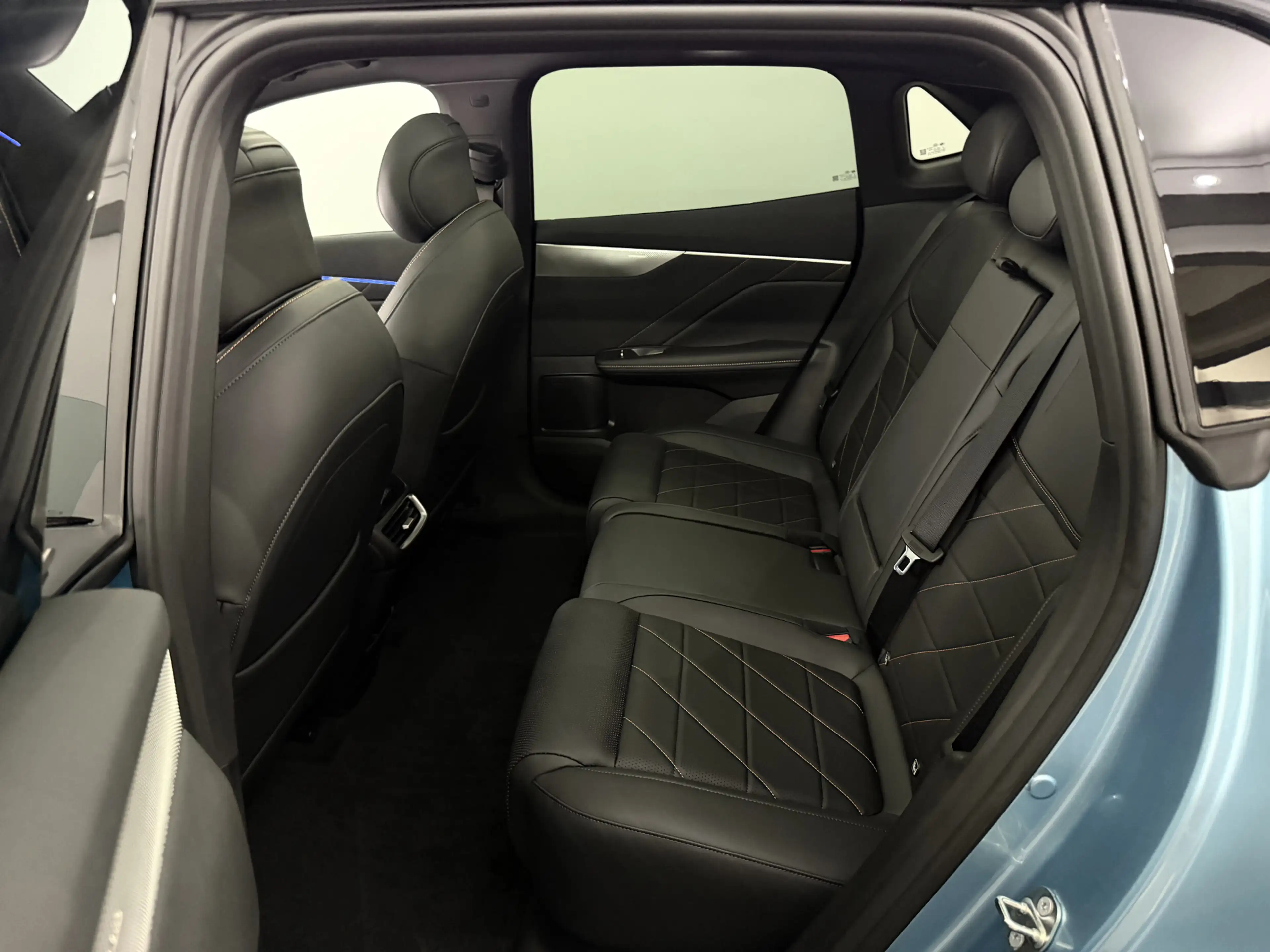 Changan Deepal S05 Max 68.8 kWh 486KM actieradius, Panoramadak, 360 C — photo 9