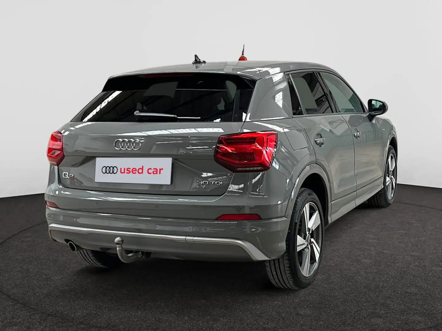 Audi Q2 Grey - 2