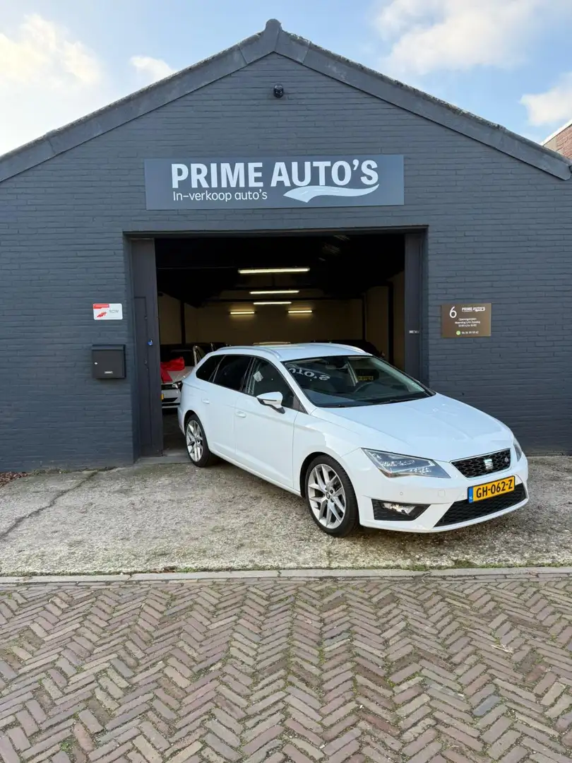 SEAT Leon ST 1.4 TSI ACT FR Dynamic Blanc - 2