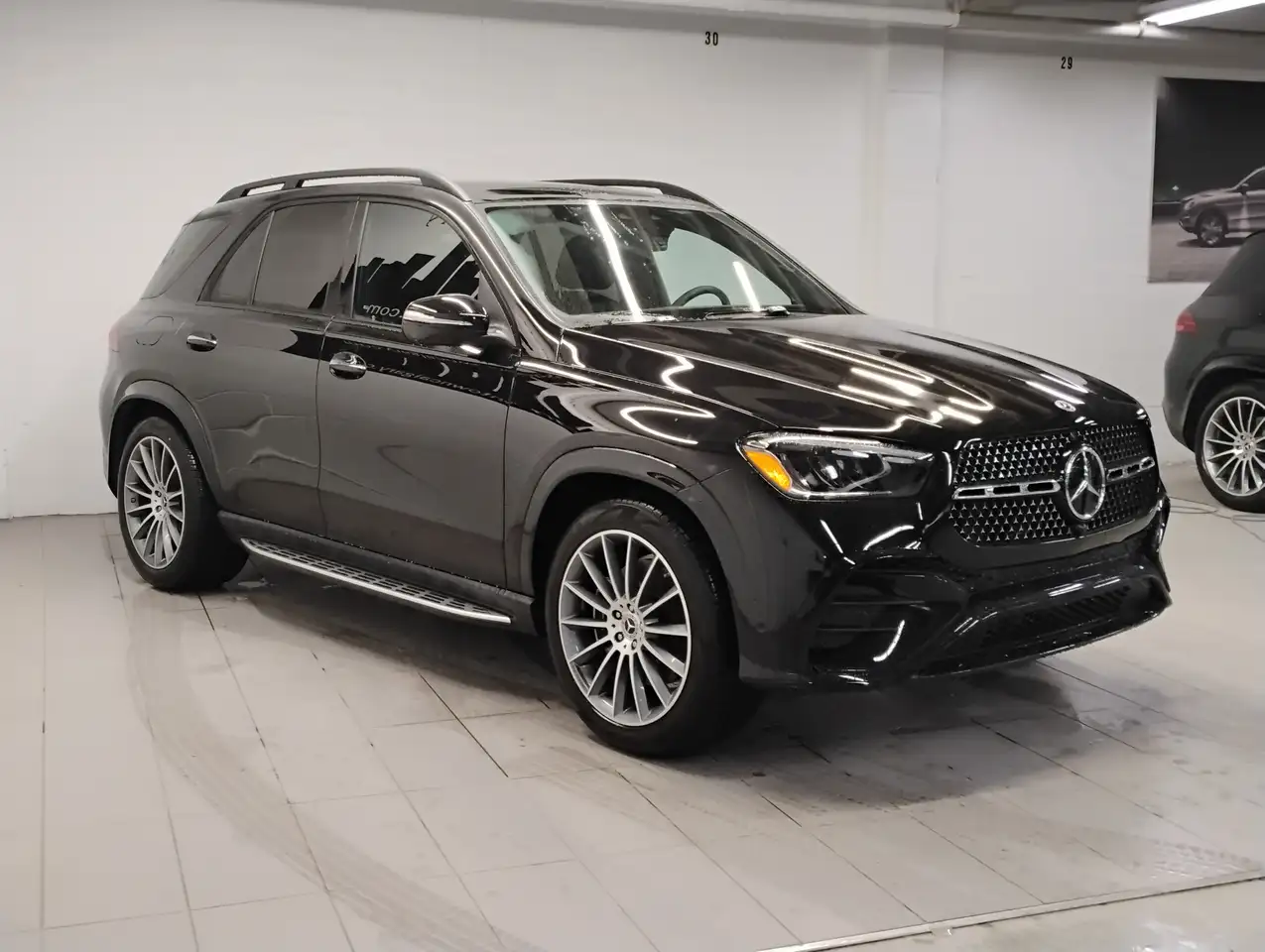 Mercedes-Benz GLE снимка Mercedes-Benz GLE