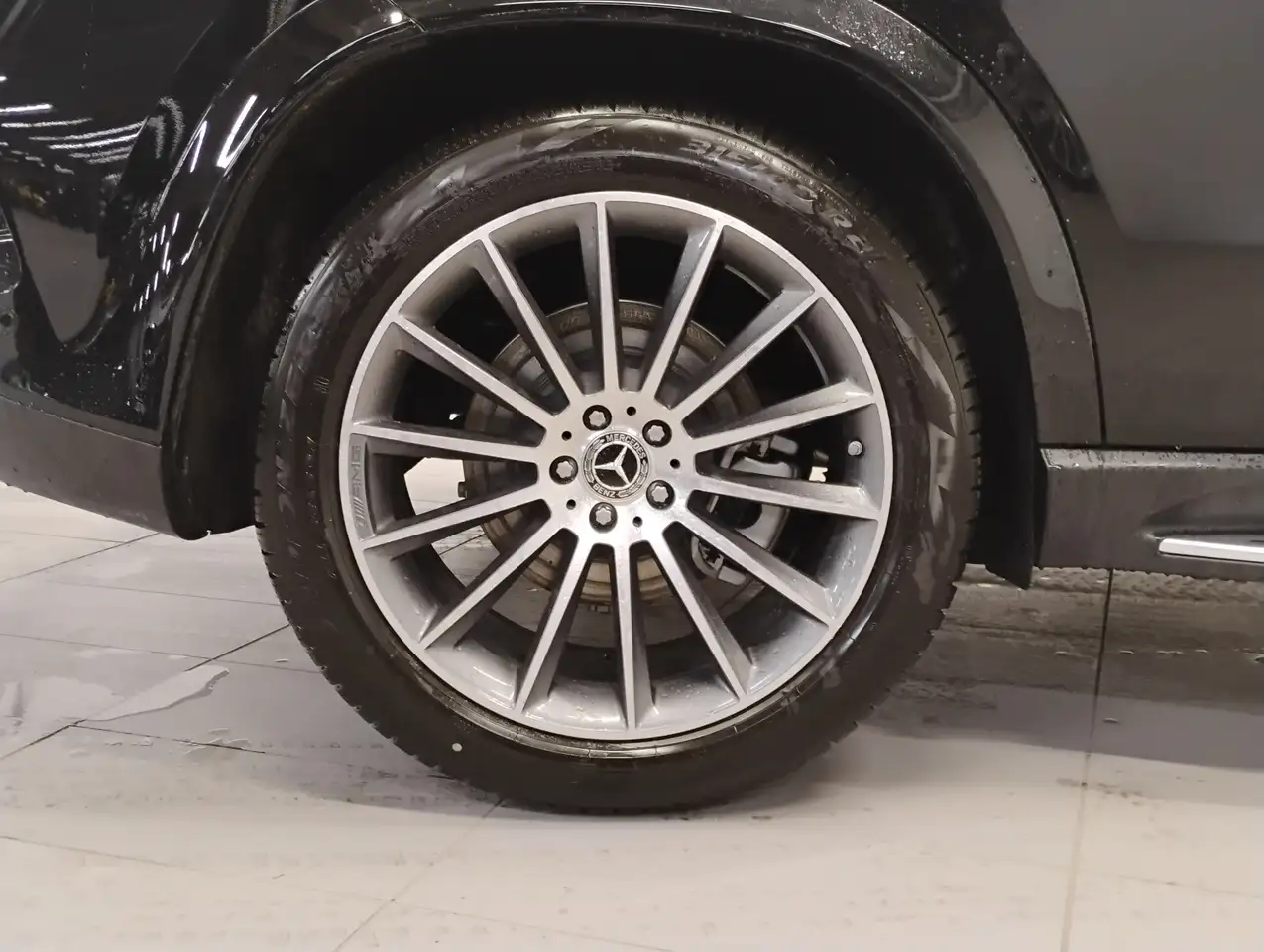 Mercedes-Benz GLE снимка Mercedes-Benz GLE