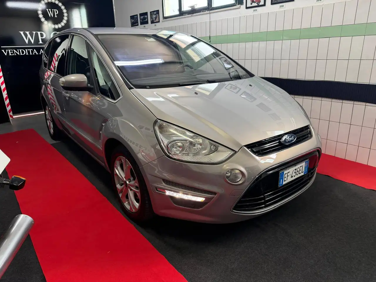 Ford S-Max