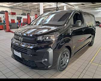 - Van M 2.2 Diesel 180cv Automatico