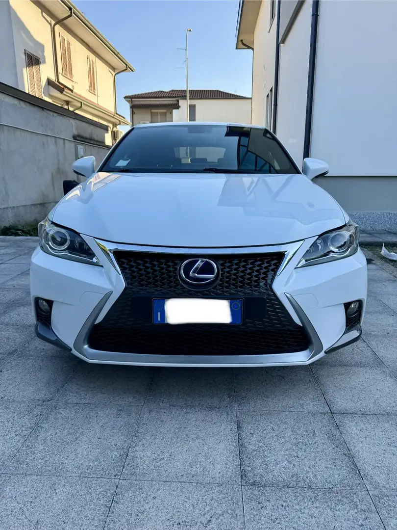 Lexus CT 200h 1.8 hybrid F-Sport cvt E6 - 1