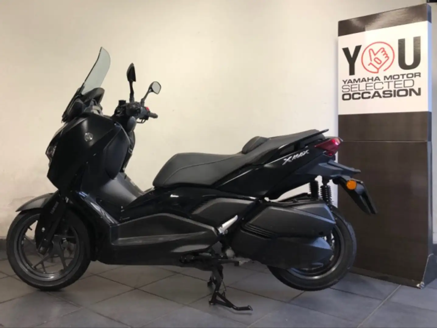 Yamaha X-Max 300 Scooter Nero - 2