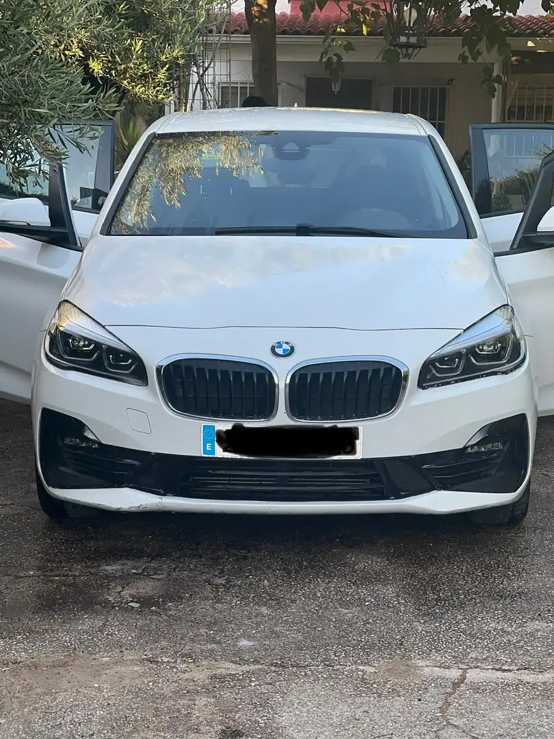 BMW 216 216d Active Tourer - 1