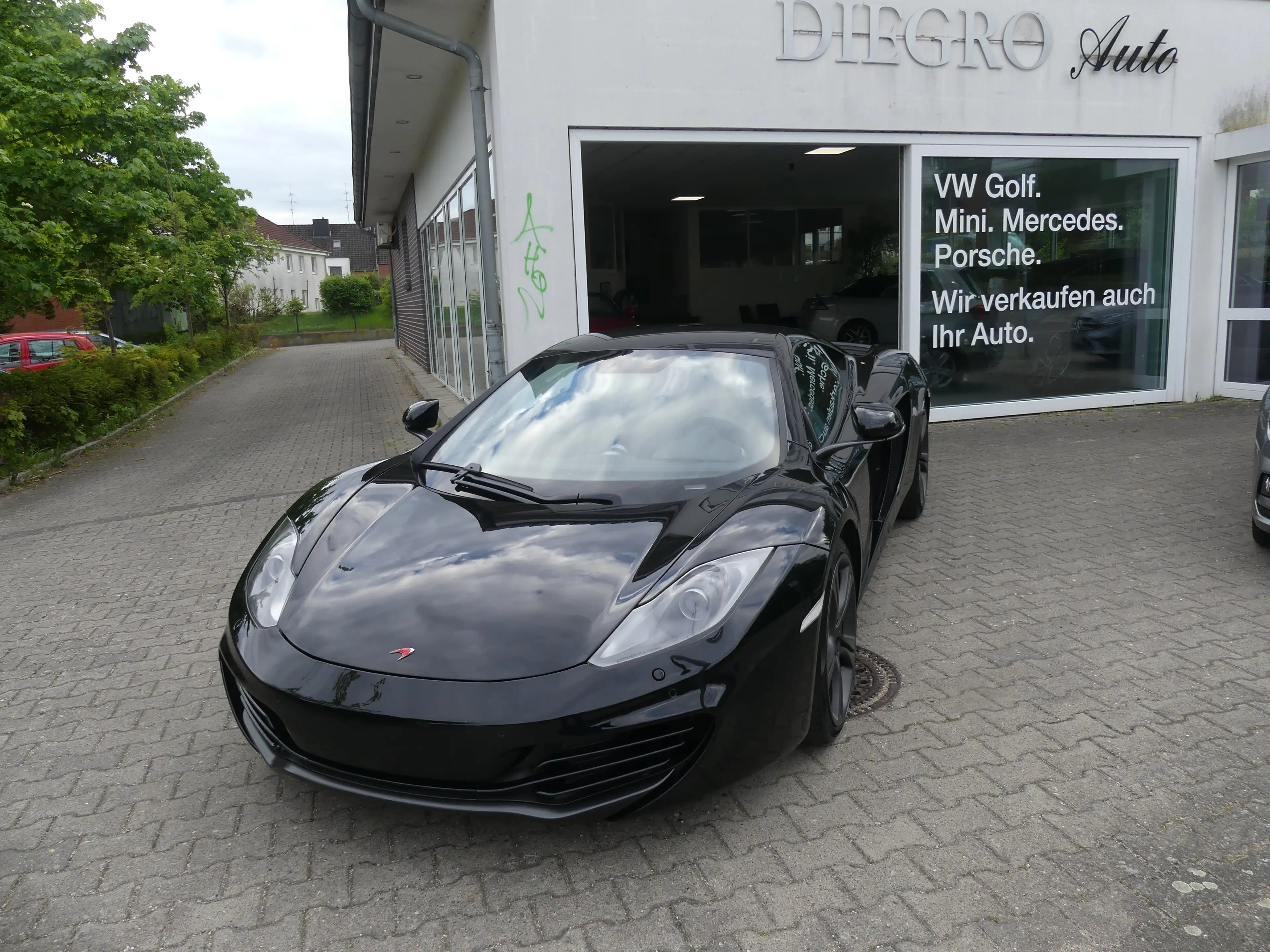 McLaren MP4-12C Modelljahr 2013 * 1. Hand — photo 13