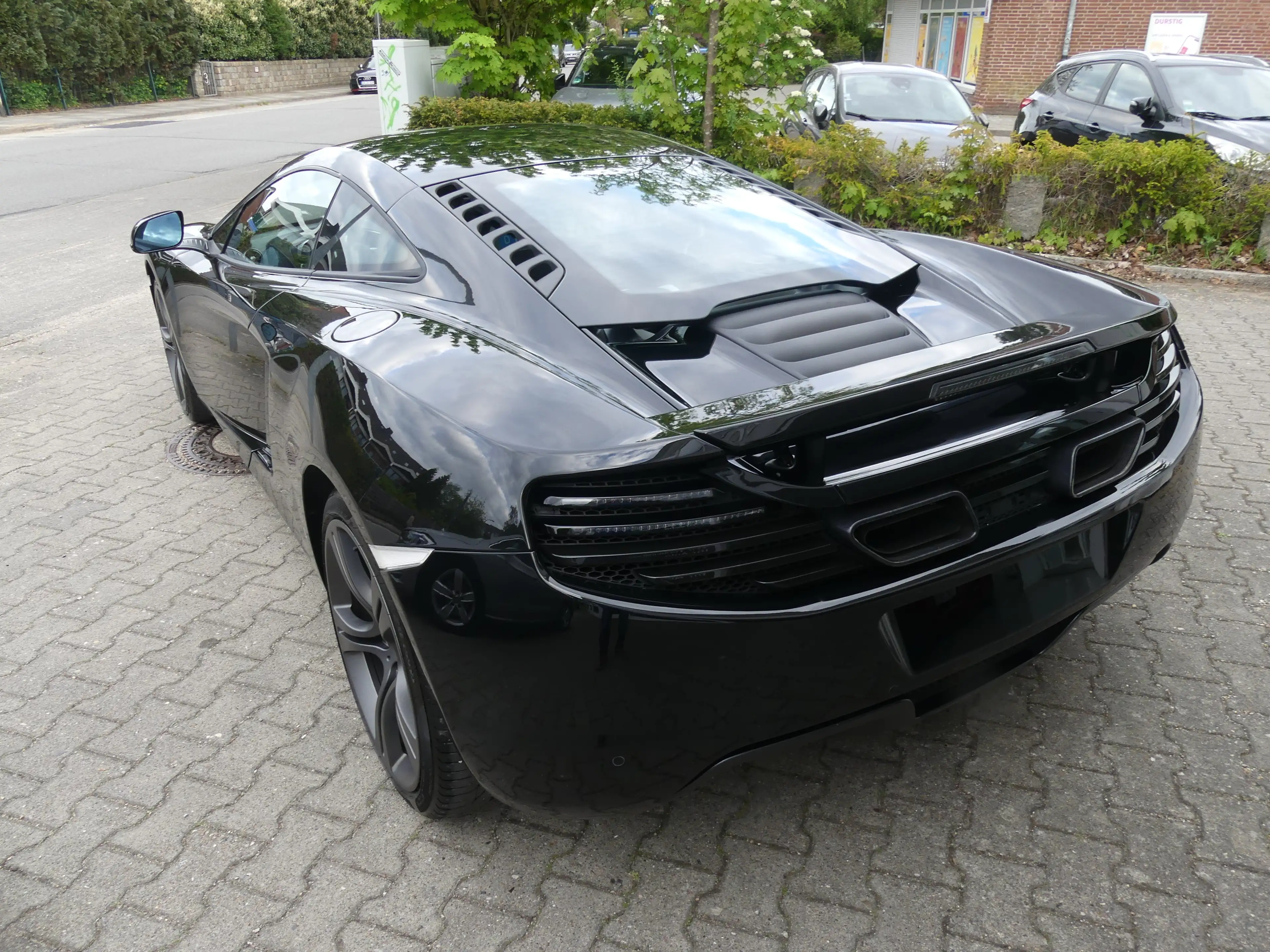 McLaren MP4-12C Modelljahr 2013 * 1. Hand — photo 2