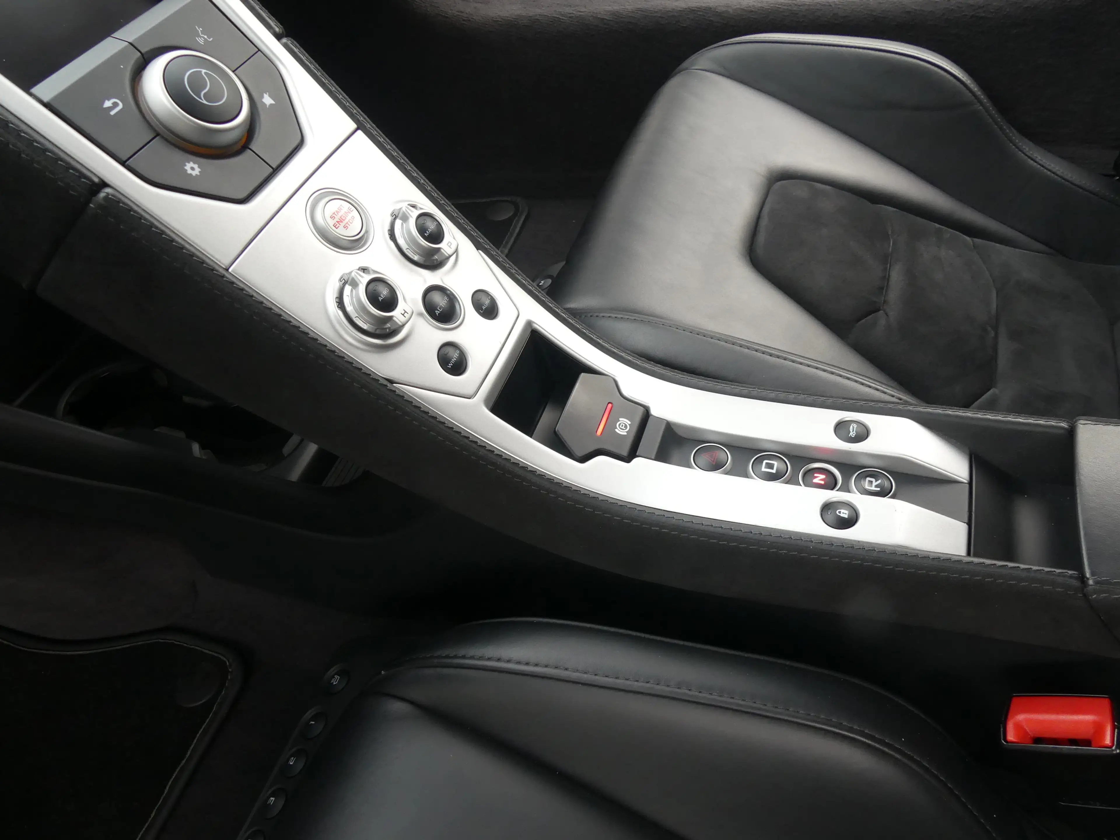 McLaren MP4-12C Modelljahr 2013 * 1. Hand — photo 8
