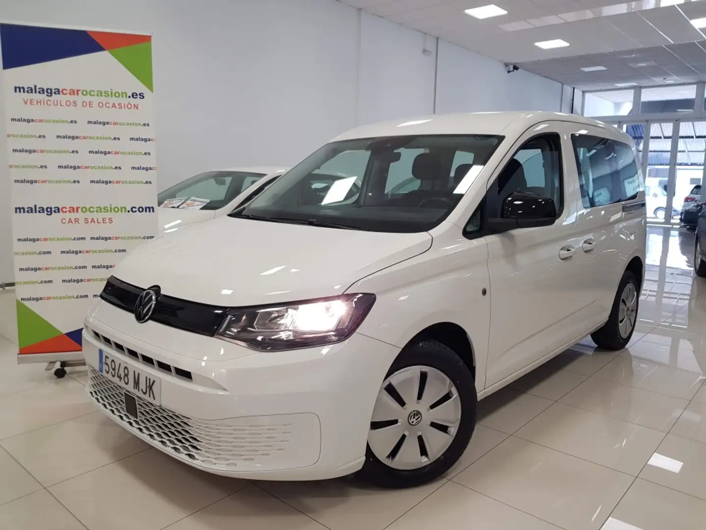 Volkswagen Caddy 1.5 TSI Origin DSG 114 Blanco - 2