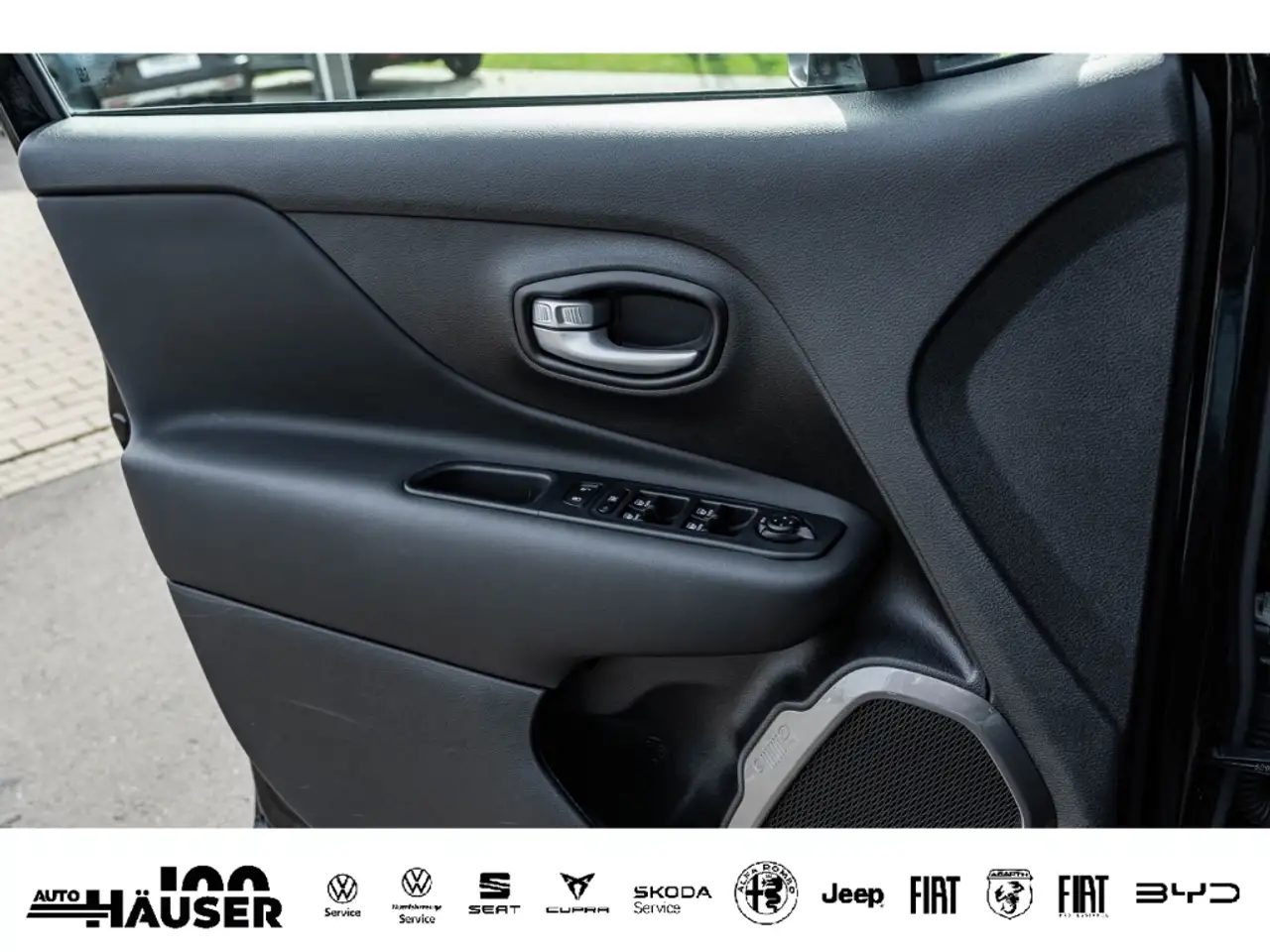 Jeep Renegade e-Hybrid MY24 Altitude 1.5 MHEV NAVI KAMERA PARK L 16