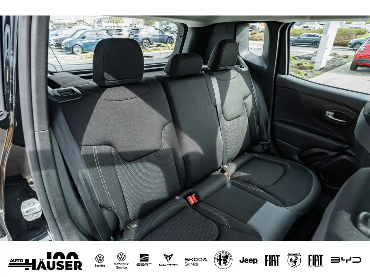 Jeep Renegade e-Hybrid MY24 Altitude 1.5 MHEV NAVI KAMERA PARK L 9