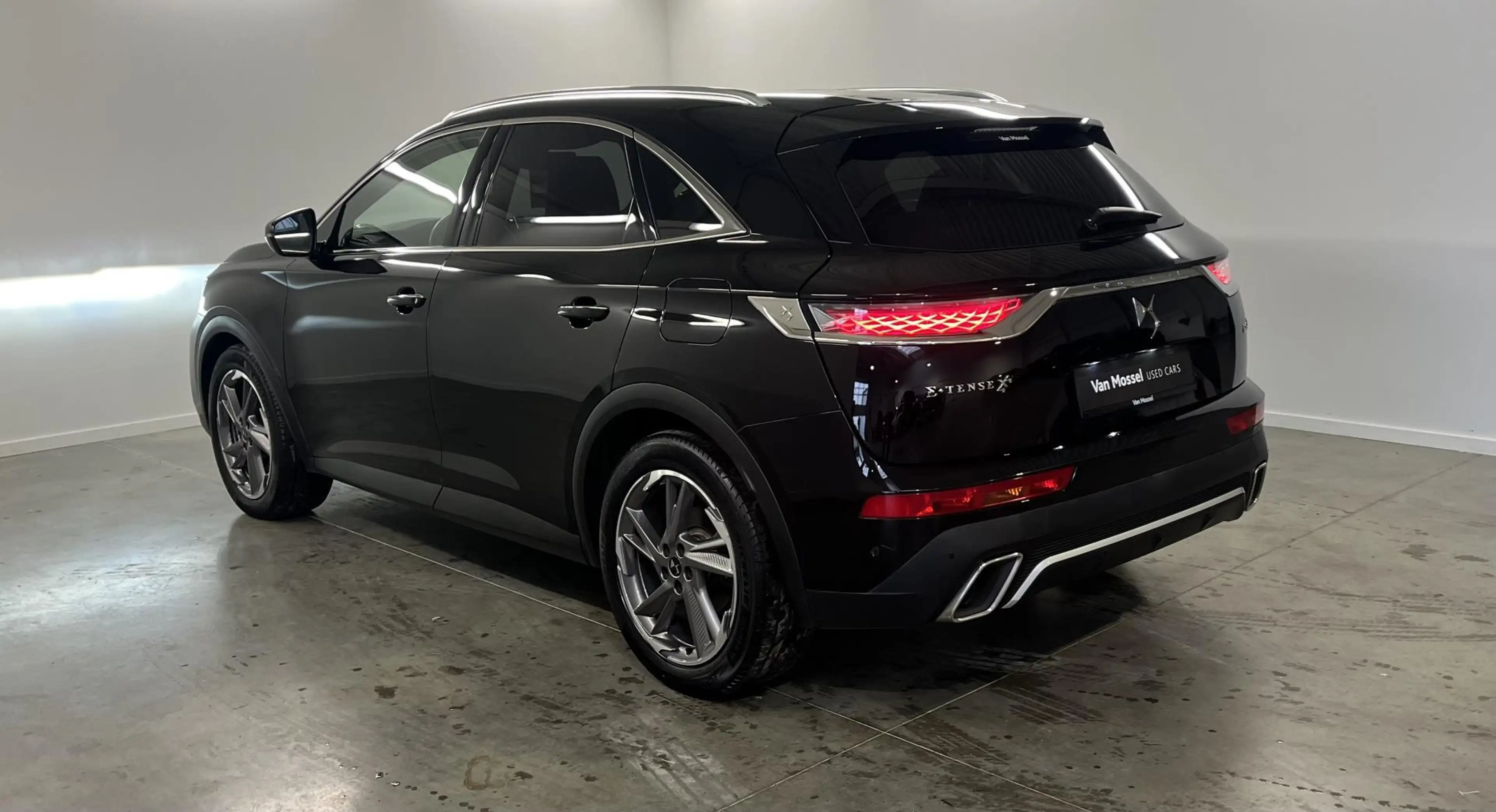 DS Automobiles DS 7 Crossback Crossback E-TENSE 4x4 Grand Chic PHEV - 300 pk ! — photo 6
