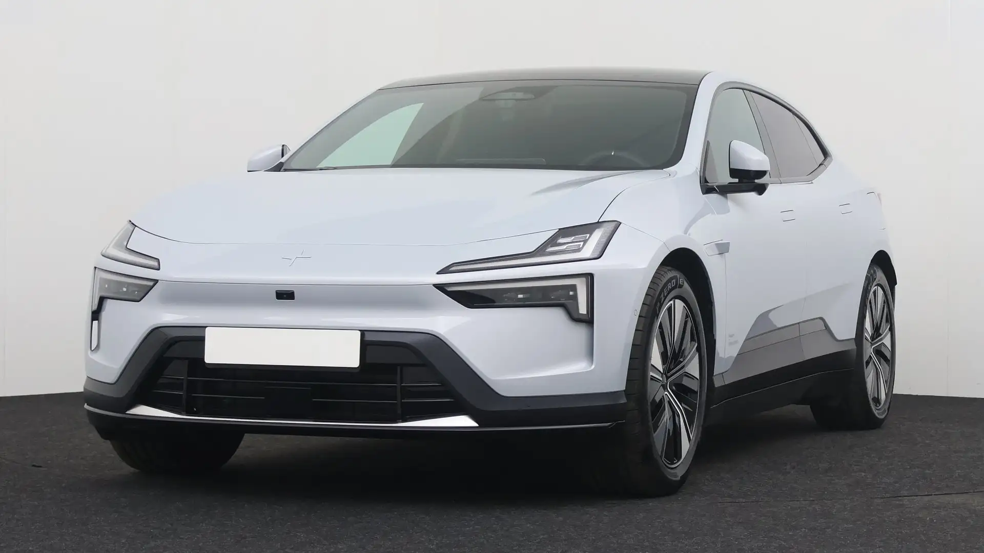 Polestar 4 100 kWh Long Range Dual motor MY25 Plus Plateado - 1
