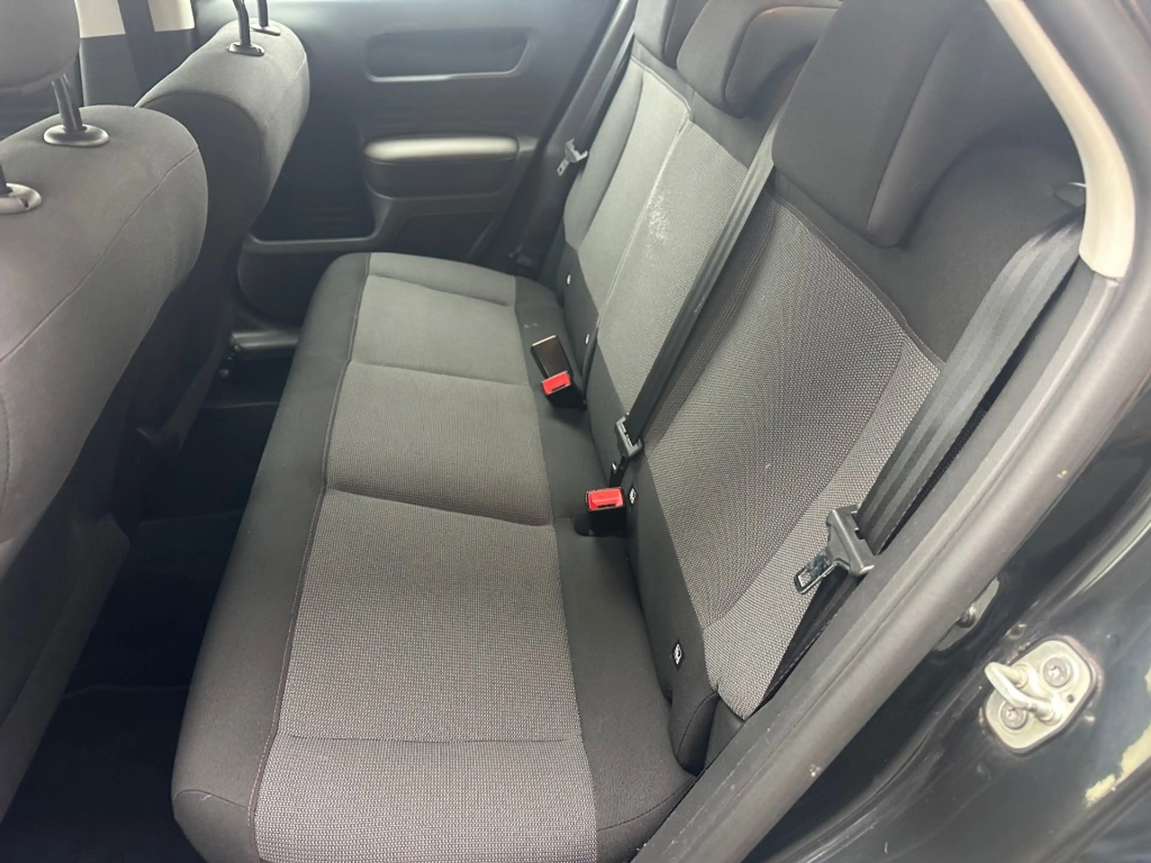 Citroen C4 1.2 PT BUSINESS — photo 11